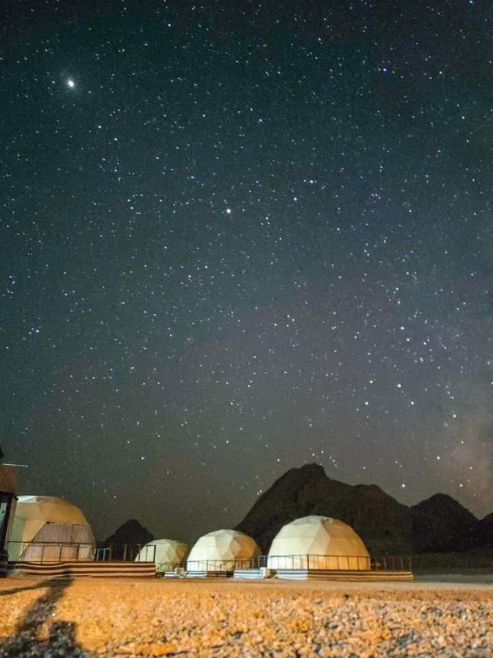 Sami Al Muzna Rum Camp Wadi Rum Exterior photo